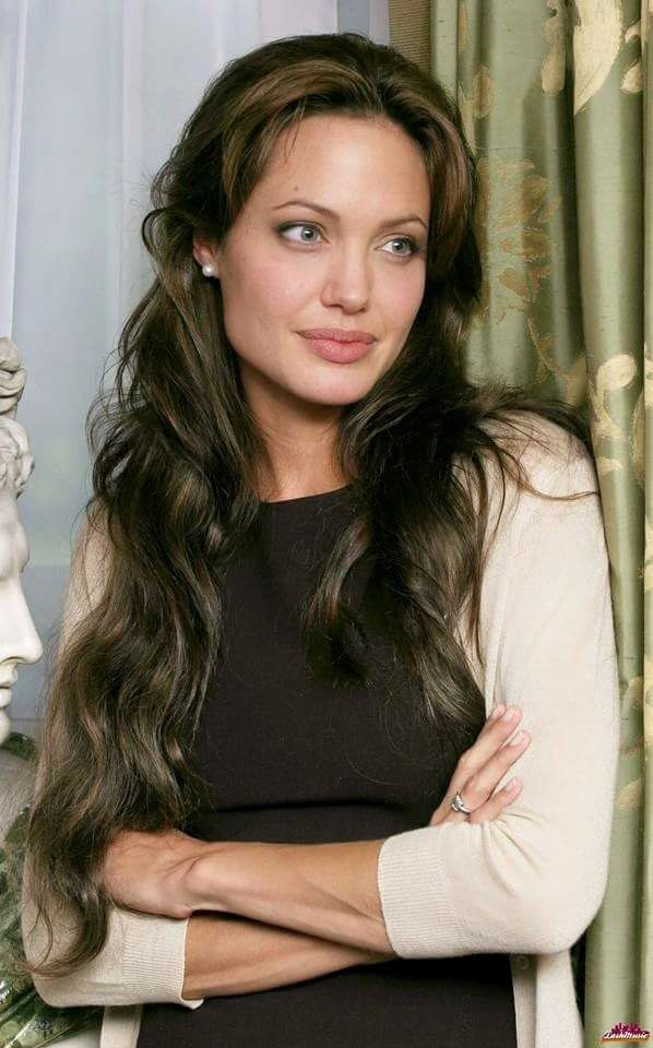 Angelina jolie long hair