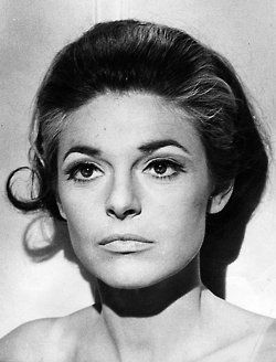 Anne bancroft the graduate mrs robinson