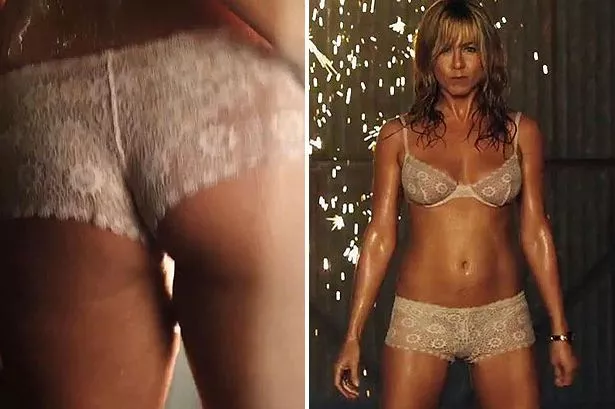 Jennifer aniston topless movie scene