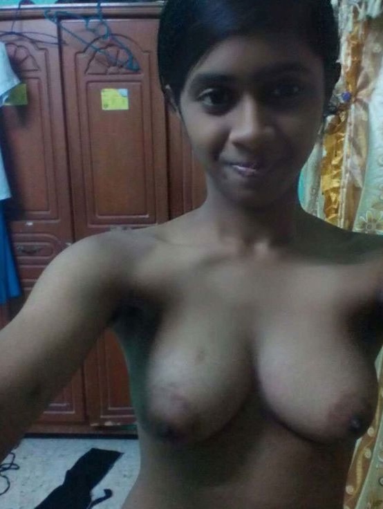 Indian teen nude boobs