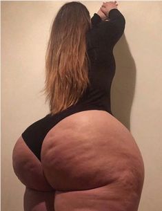 Thick big naked booty curvy