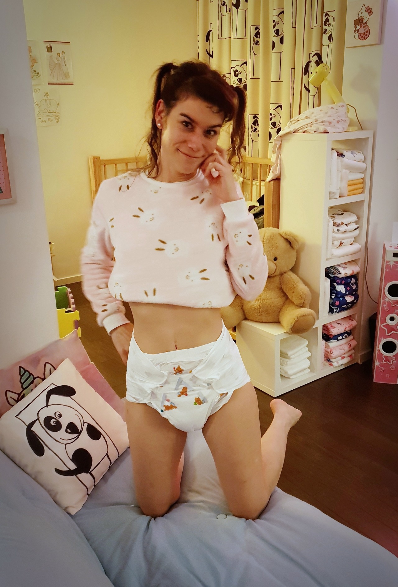 Girl wearing diaper porn pics