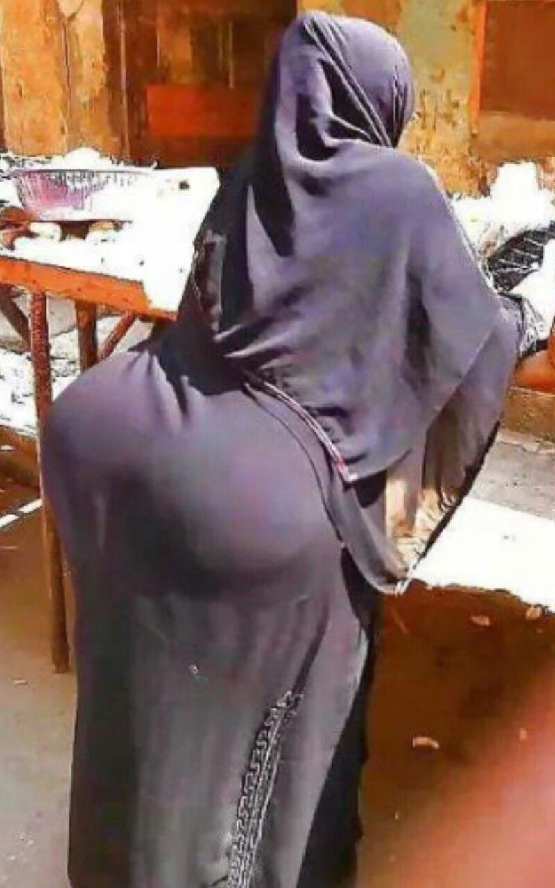 Arab hot hijab ass