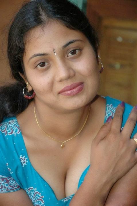 Tamil aunties mulai photos latest