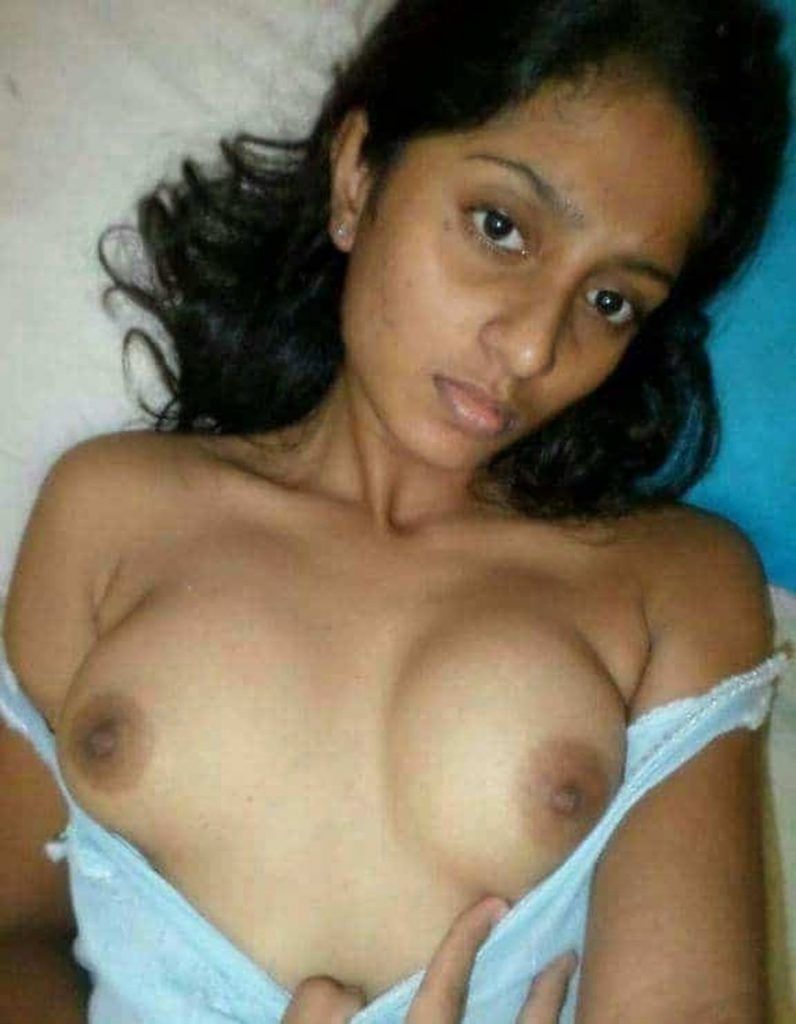 Teen tamil nude selfie