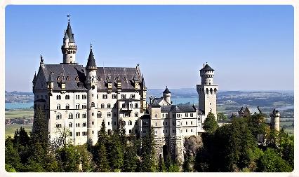 Escorted europe castle tours