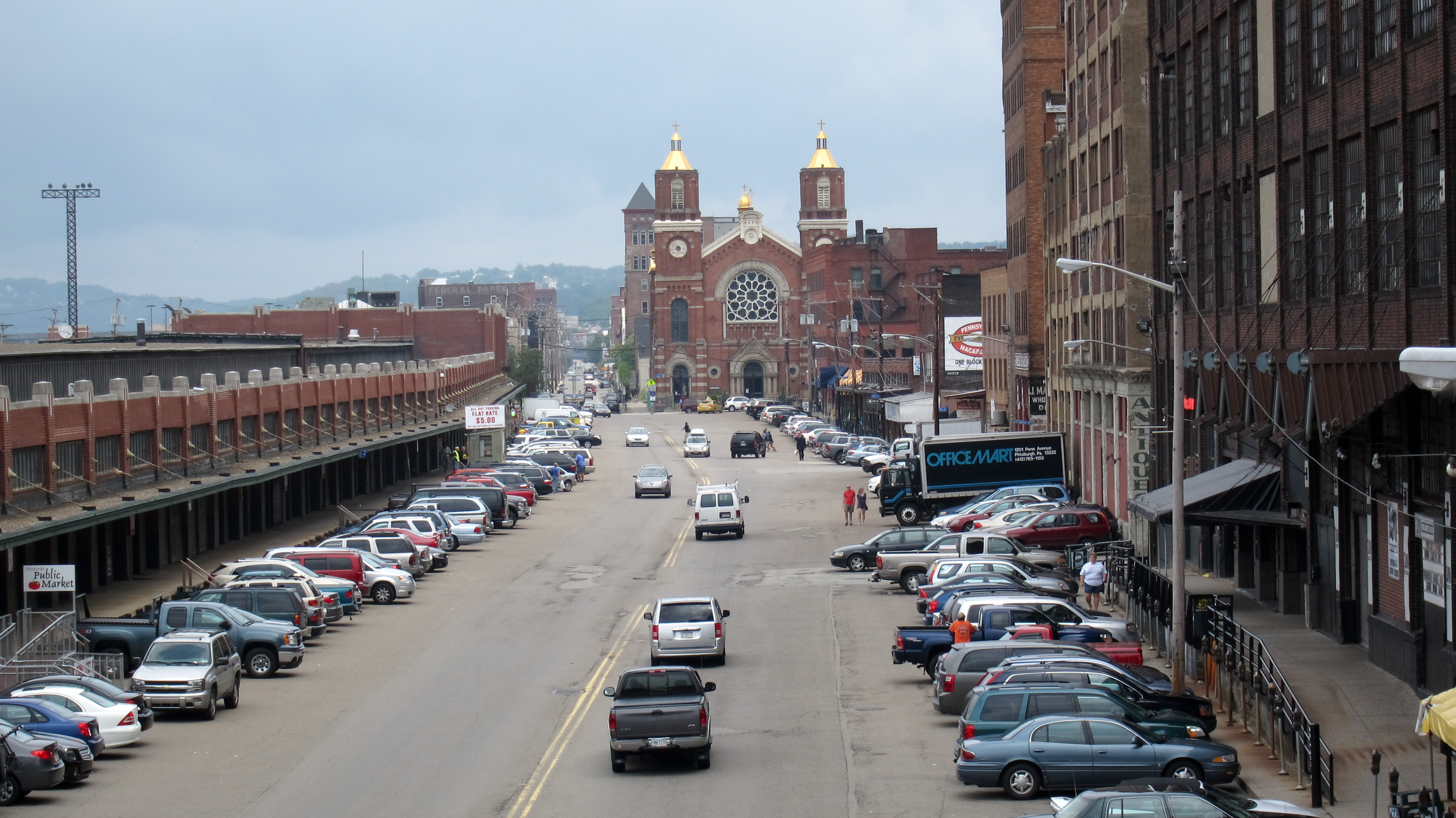 Pittsburgh strip district list of stores