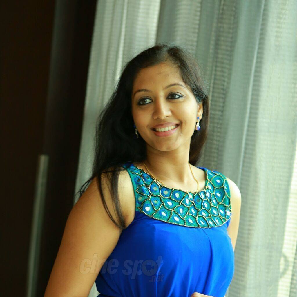 Actress gopika spreading nude