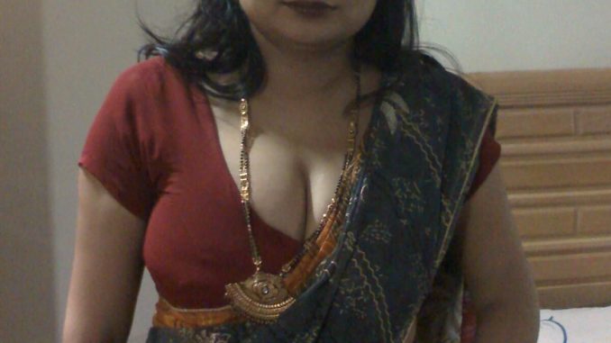 Indian aunties big boobs