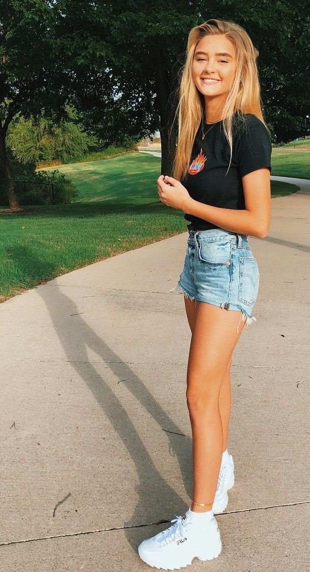 Cute teen girl legs
