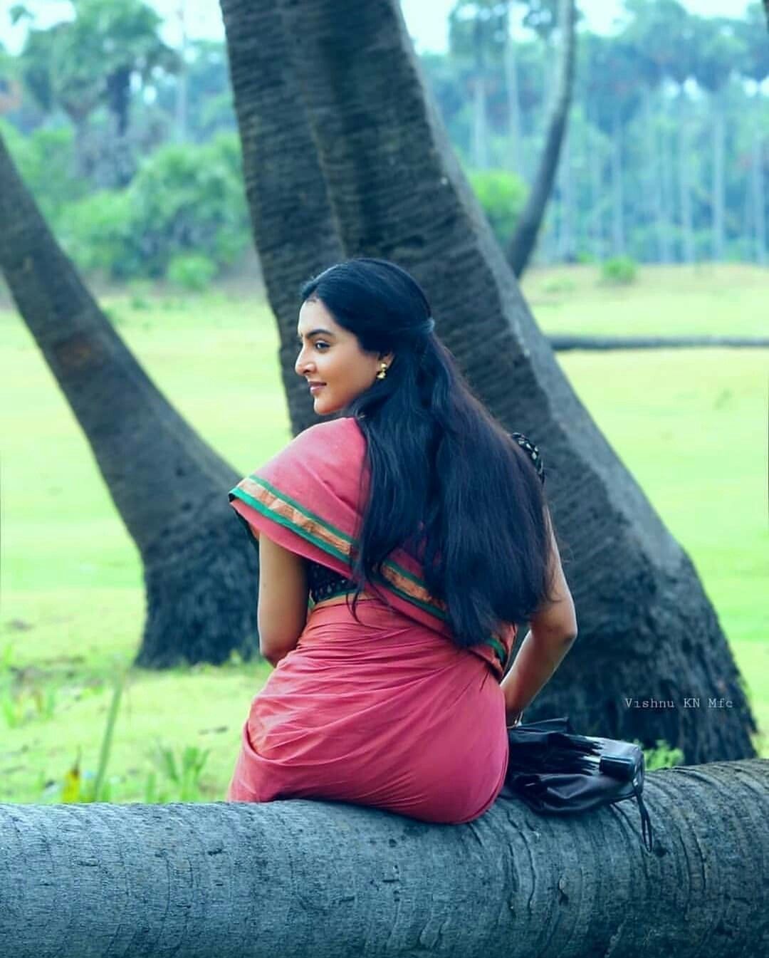 Sexy ass indian ladies