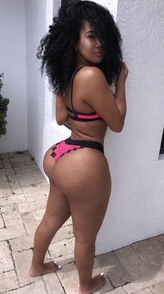 Phat booty slim thick ass naked