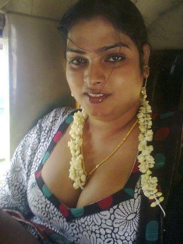 Chennai tamil aunty boobs