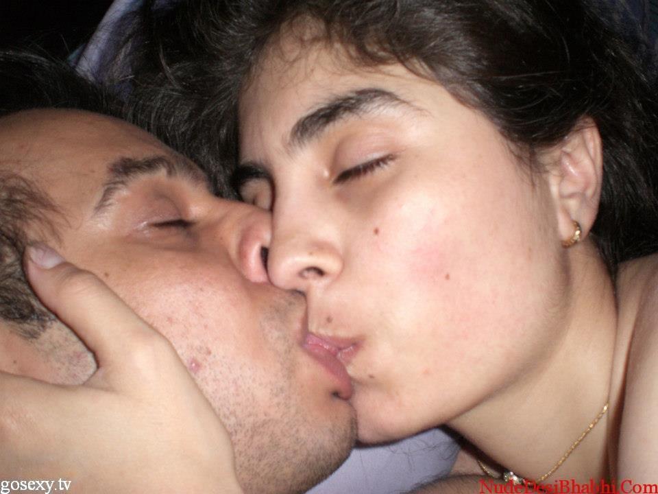 Pakistani nude girls kissing