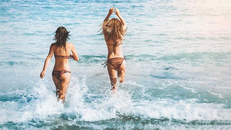 Swedish girl nude beach
