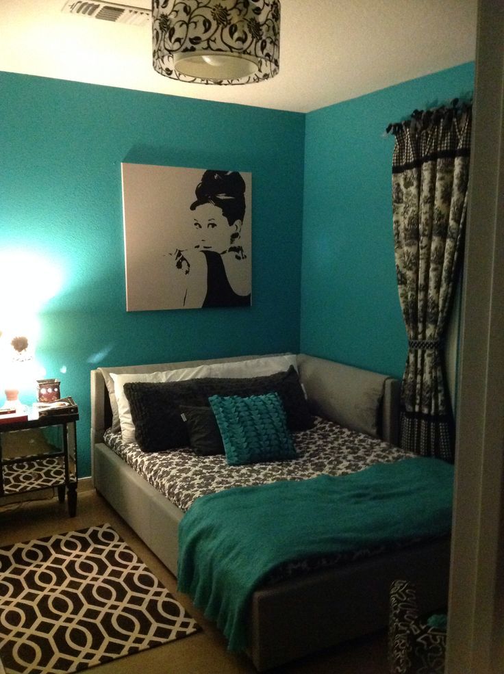 Black and turquoise bedroom