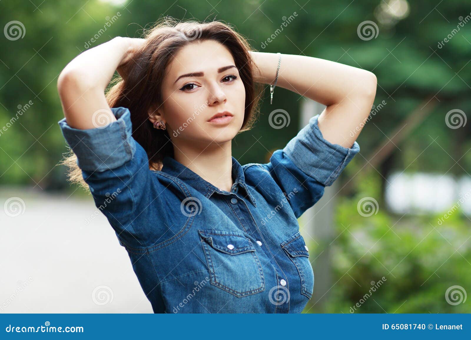 Young brunette teen outdoors